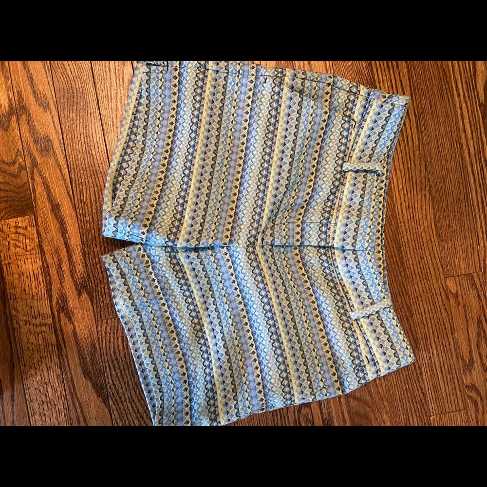 Ann Taylor loft shorts size 4